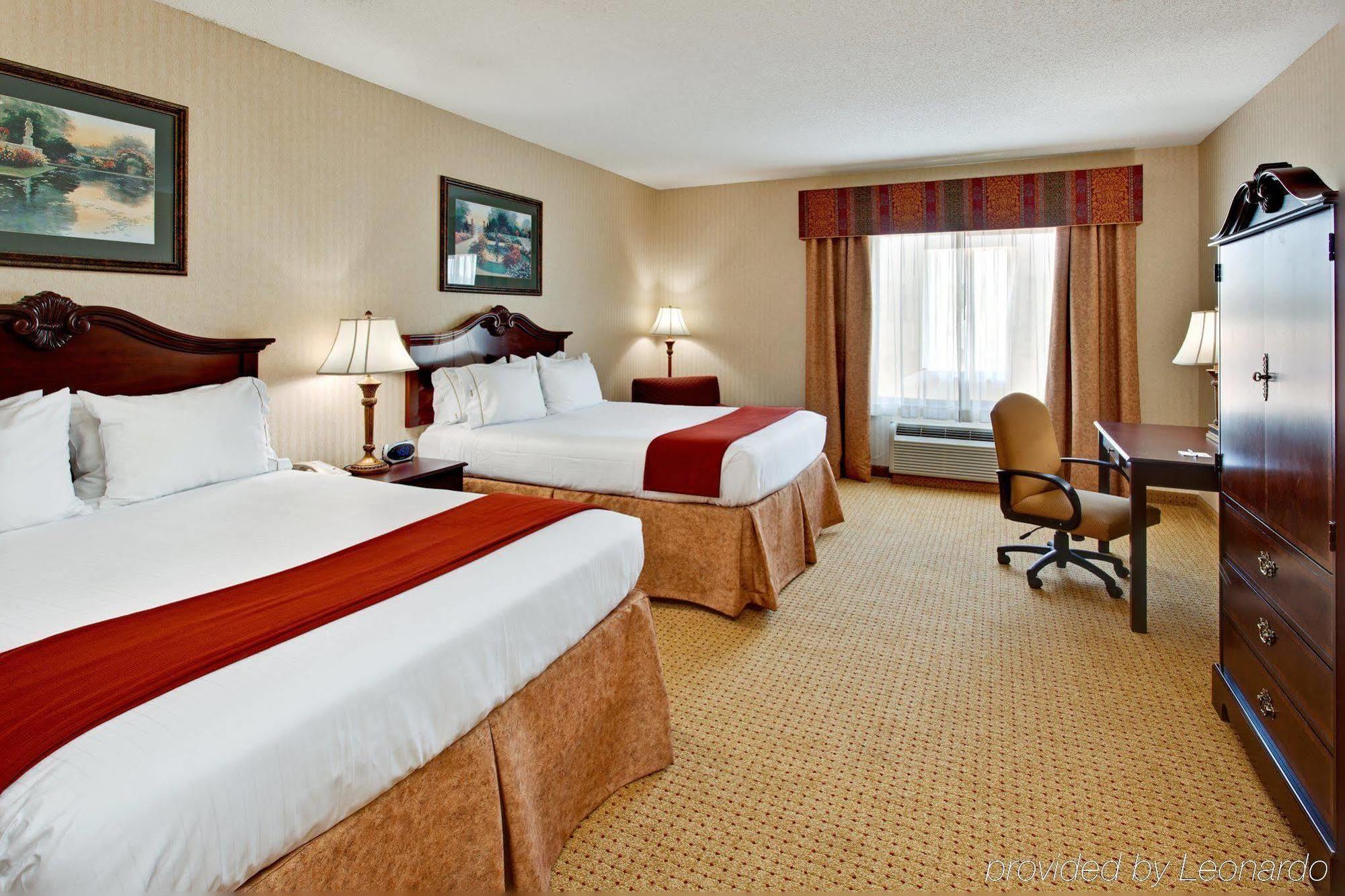 Holiday Inn Express Hotel & Suites Kingsport-Meadowview I-26, An Ihg Hotel Habitación foto